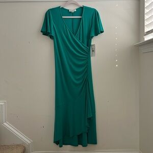 4, NWT, Harper Rose, Ruched Side, Slit Dress